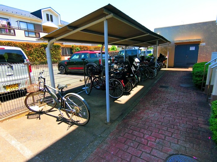 所沢メゾン１号館の物件外観写真