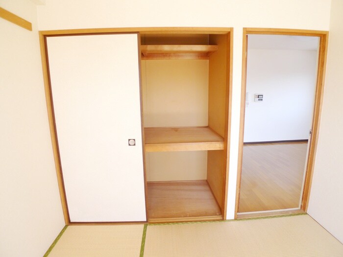 スリーゼヒルの物件内観写真