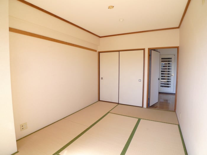 スリーゼヒルの物件内観写真