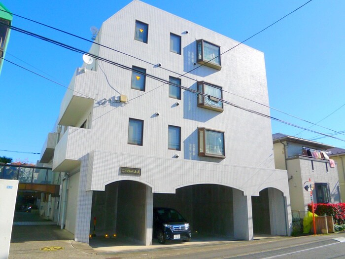 エンブレム上尾の物件外観写真