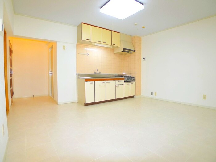 エンブレム上尾の物件内観写真