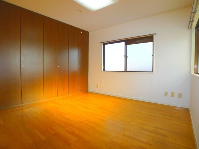 エンブレム上尾の物件内観写真