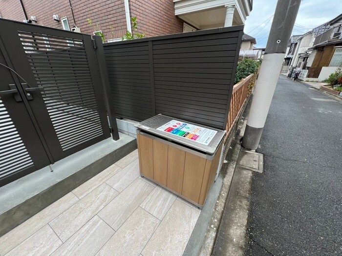 ウイングの物件外観写真