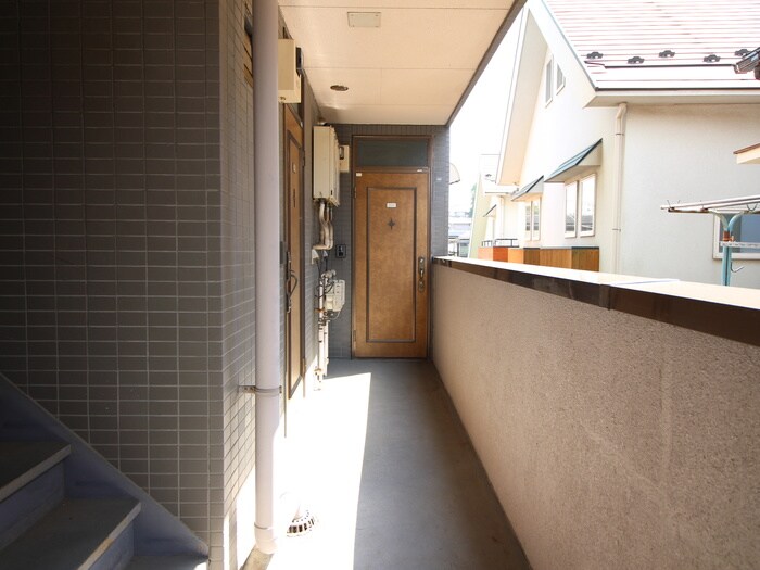 ファミ－ル鈴木の物件外観写真