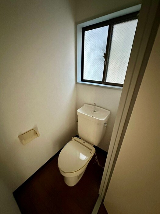 ファミ－ル鈴木の物件内観写真