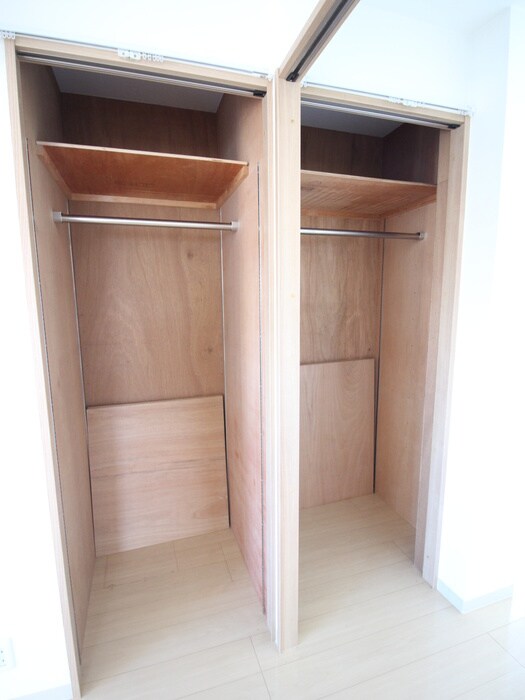 ファミ－ル鈴木の物件内観写真