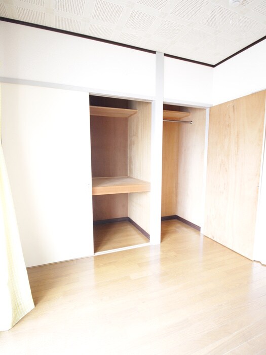 ファミ－ル鈴木の物件内観写真