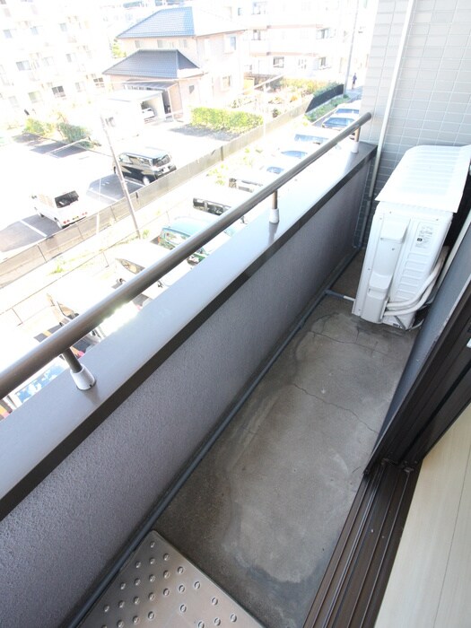 ファミ－ル鈴木の物件内観写真