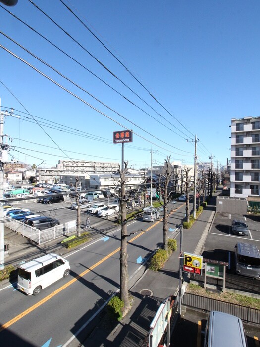 ファミ－ル鈴木の物件内観写真