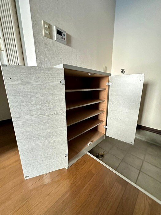 ファミ－ル鈴木の物件内観写真