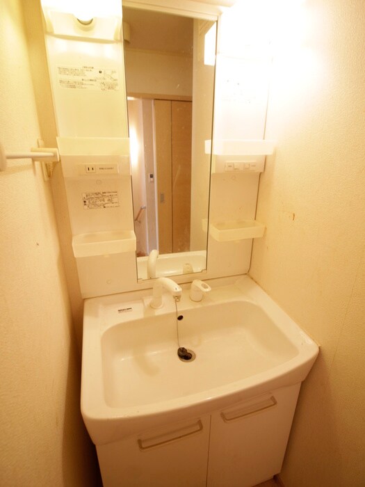 エレガンテ・カ－サの物件内観写真