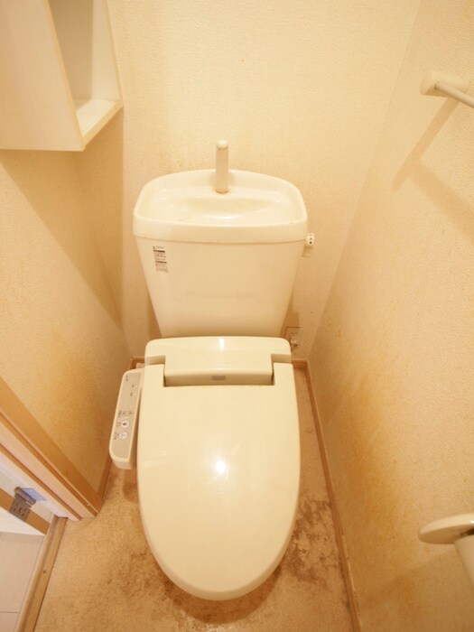 エレガンテ・カ－サの物件内観写真