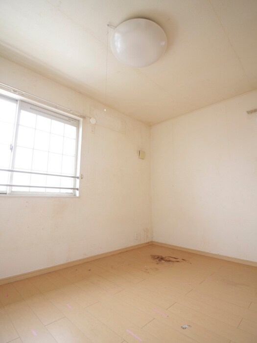 エレガンテ・カ－サの物件内観写真