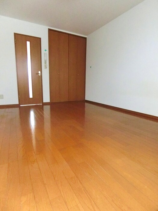 クレスト所沢の物件内観写真