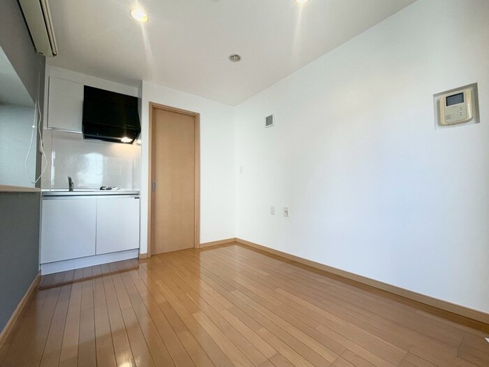 ソリッド東白楽の物件内観写真