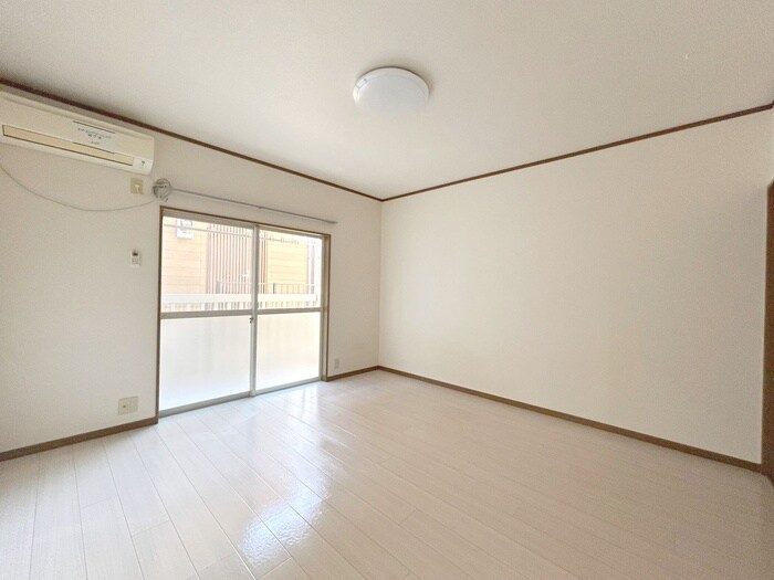 ライブゆうなみの物件内観写真