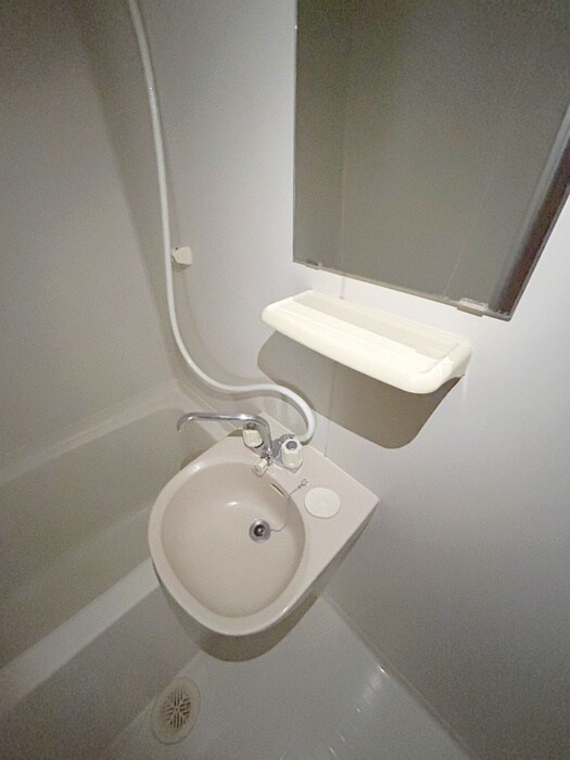 ライブゆうなみの物件内観写真