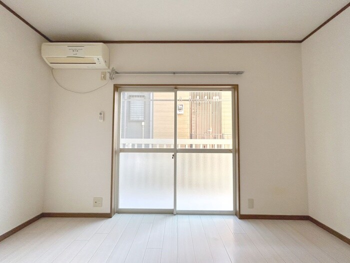 ライブゆうなみの物件内観写真