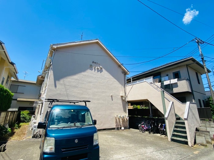 シャト－カトレアの物件外観写真