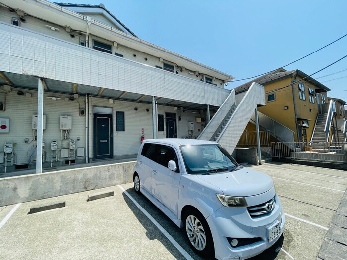 エステート長津田Ⅰの物件外観写真