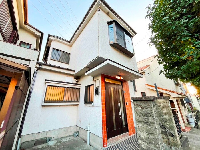 瀬谷区阿久和南1丁目戸建の物件外観写真