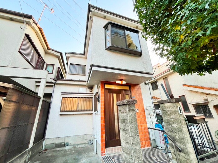 瀬谷区阿久和南1丁目戸建の物件外観写真