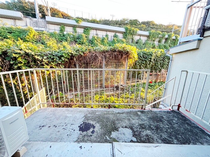 瀬谷区阿久和南1丁目戸建の物件内観写真