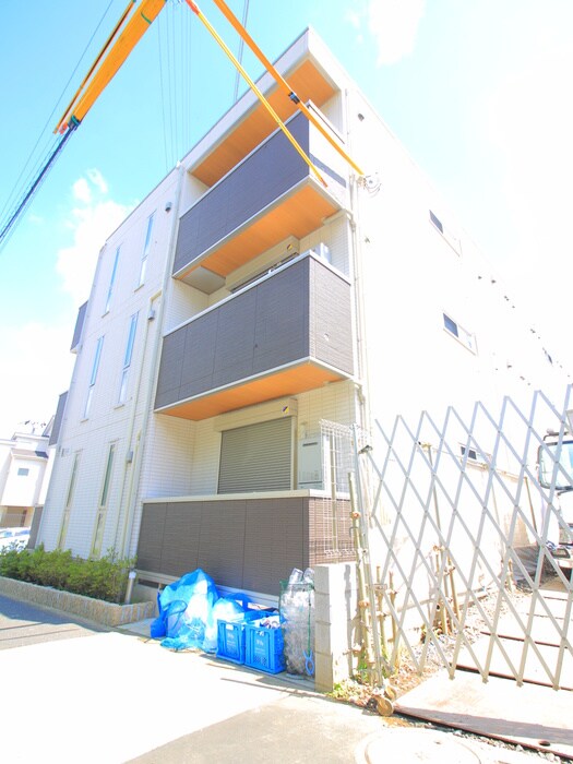 アナシエ徳丸の物件外観写真