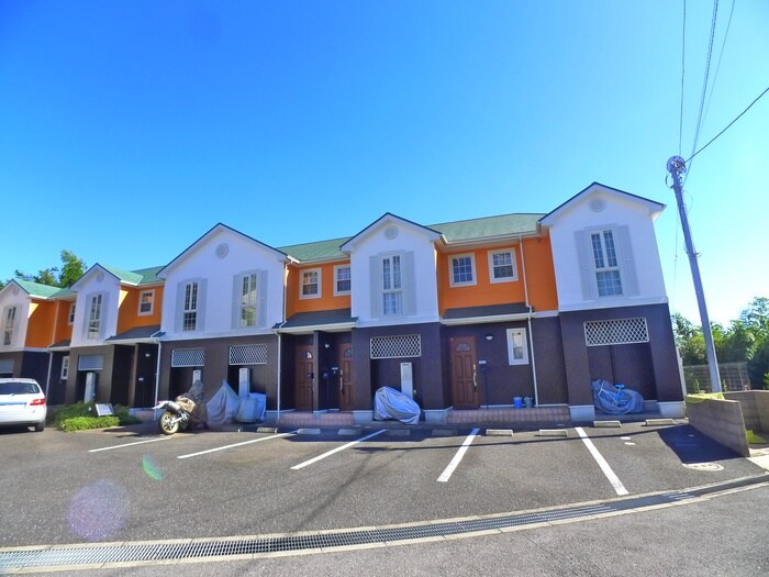 ブル－ラグ－ンの物件外観写真