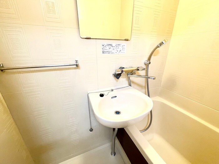 ザ・ゴ－ルデンラビットの物件内観写真