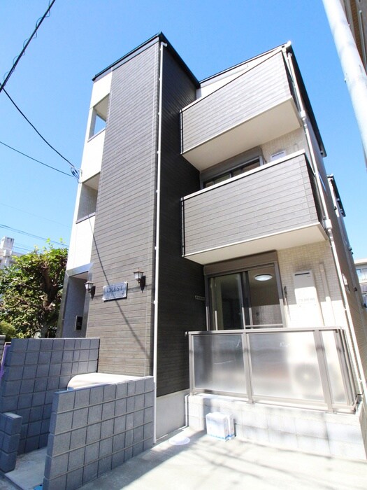 ＣＲＥＳＴの物件外観写真