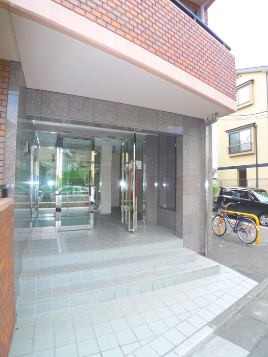 煉瓦館イ－ストフェイスの物件外観写真