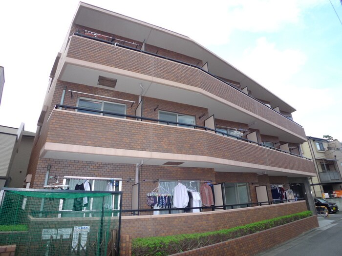 煉瓦館イ－ストフェイスの物件外観写真