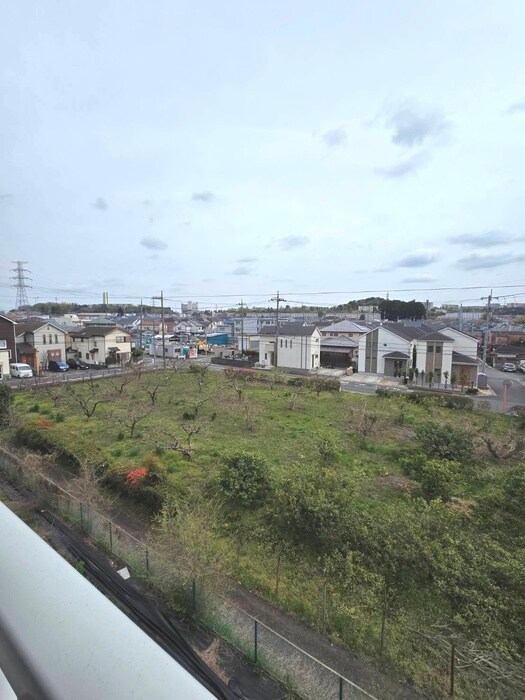 エステ－トロイヤルの物件内観写真