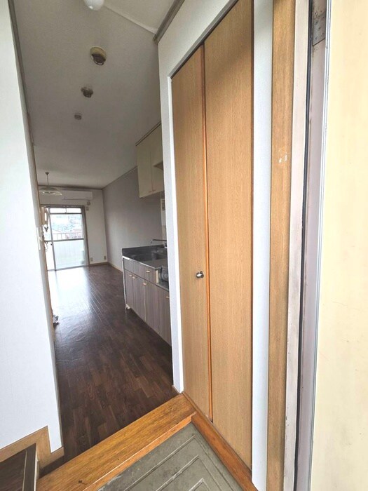 エステ－トロイヤルの物件内観写真