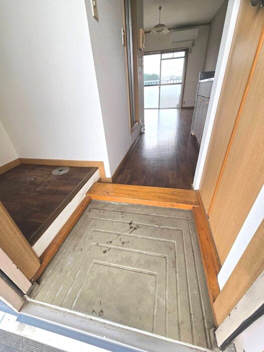 エステ－トロイヤルの物件内観写真