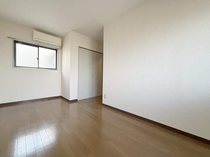 ヴェルヌーブの物件内観写真