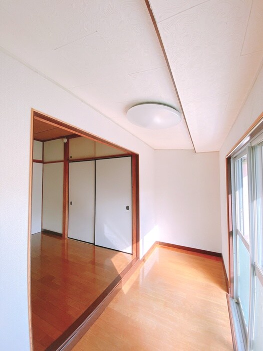 パインクレストの物件内観写真