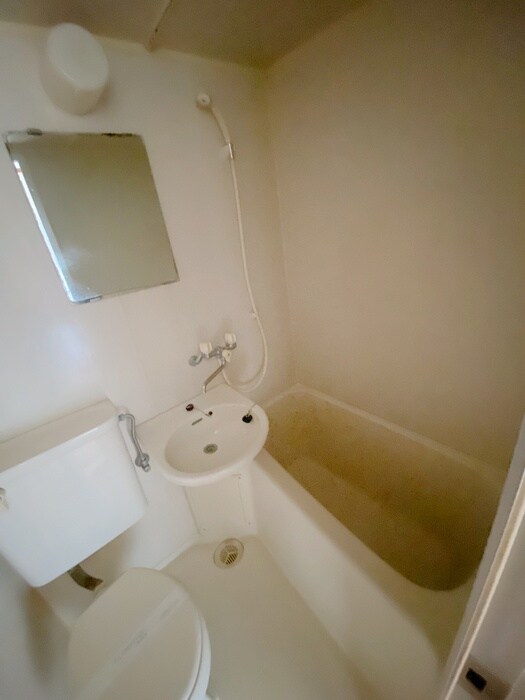 パインクレストの物件内観写真