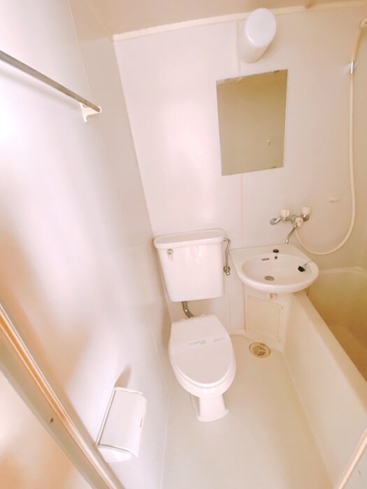 パインクレストの物件内観写真