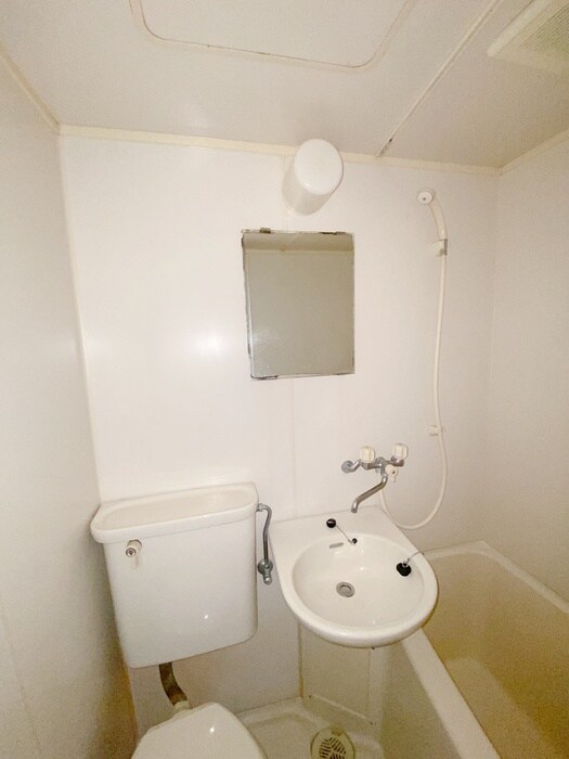 パインクレストの物件内観写真