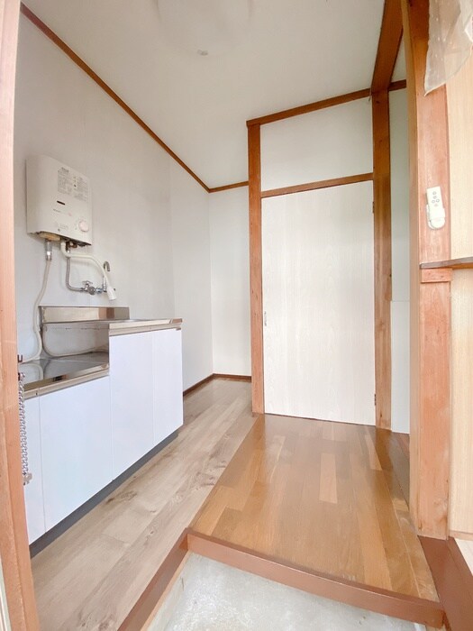 パインクレストの物件内観写真