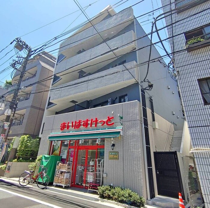 グラススペースの物件外観写真