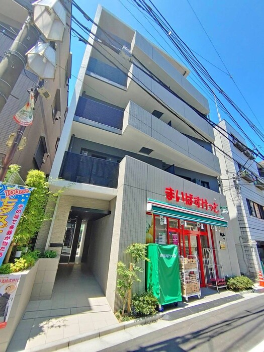 グラススペースの物件外観写真