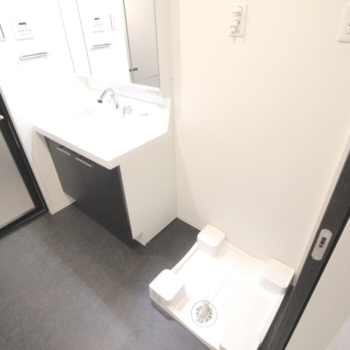 グラススペースの物件内観写真