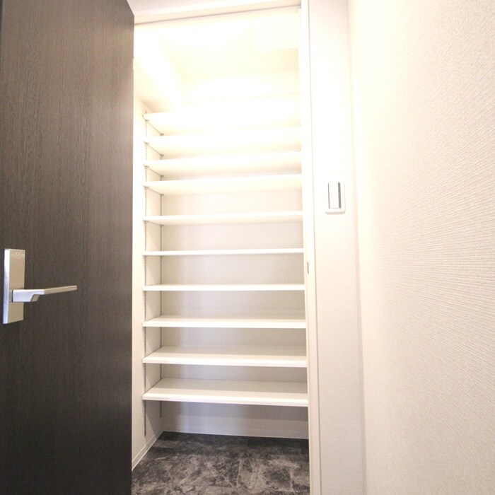 グラススペースの物件内観写真