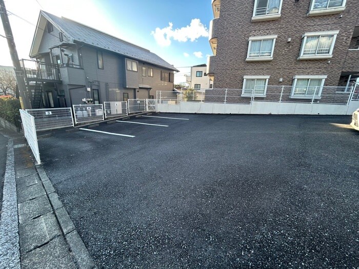 戸塚ウエスト・ウッドの物件外観写真