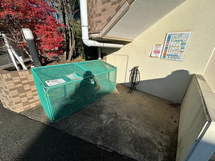 戸塚ウエスト・ウッドの物件外観写真