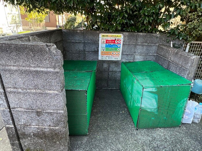 フィ－ルドハイツの物件外観写真