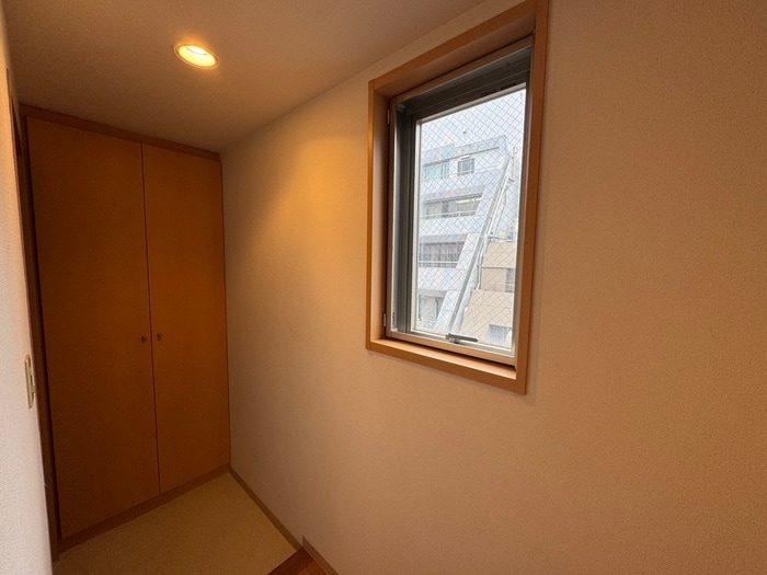 ＬＹＮＸ日本橋本町の物件内観写真